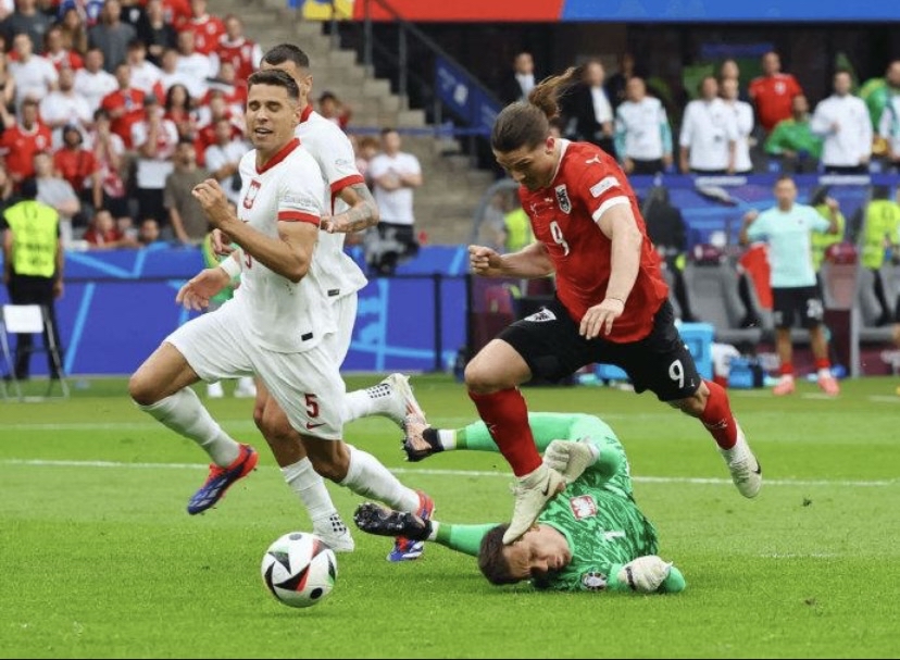 开云体育APP下载-波兰队在比赛中控制局势，取得胜利