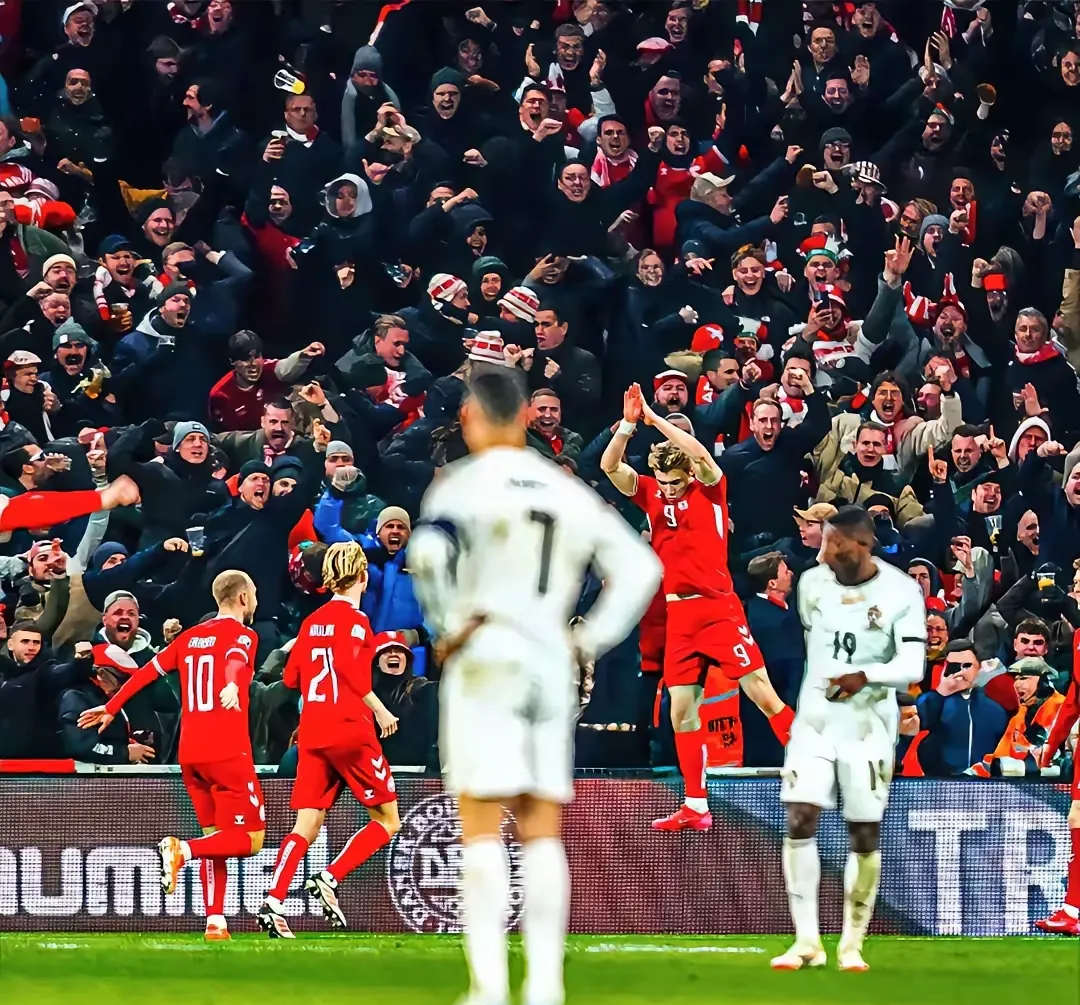 C罗遭遇葡萄牙晋级,美洲杯局势紧张 C罗遭遇葡萄牙晋级,美洲杯局势紧张