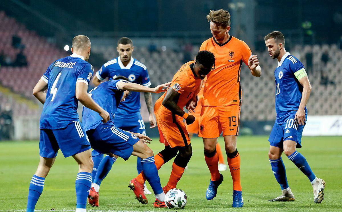 开云体育app-包含英超重磅对决：葡萄牙迎战西班牙，争议判罚的词条