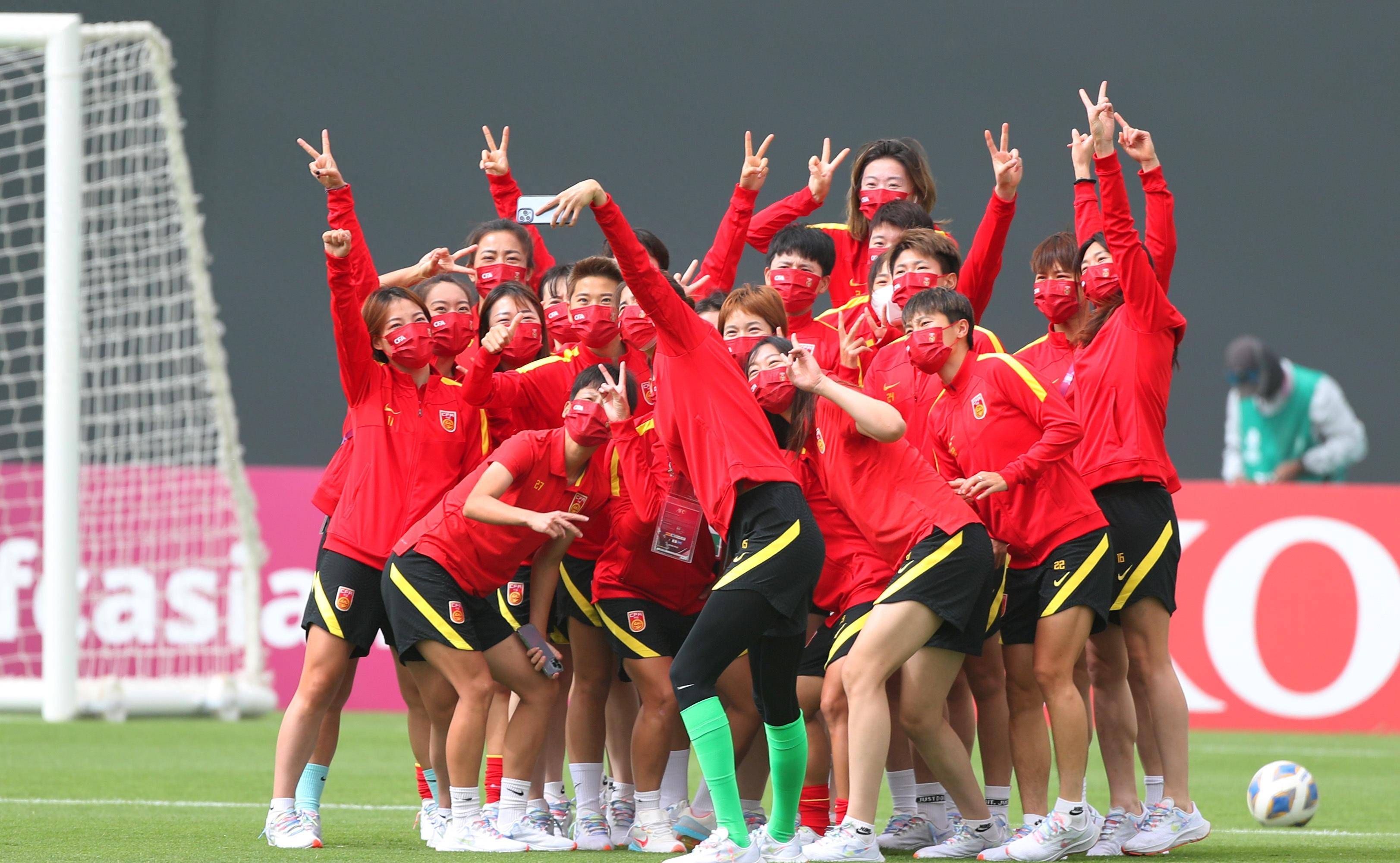 开云下载-巴西女足凭借团队合作取得胜利