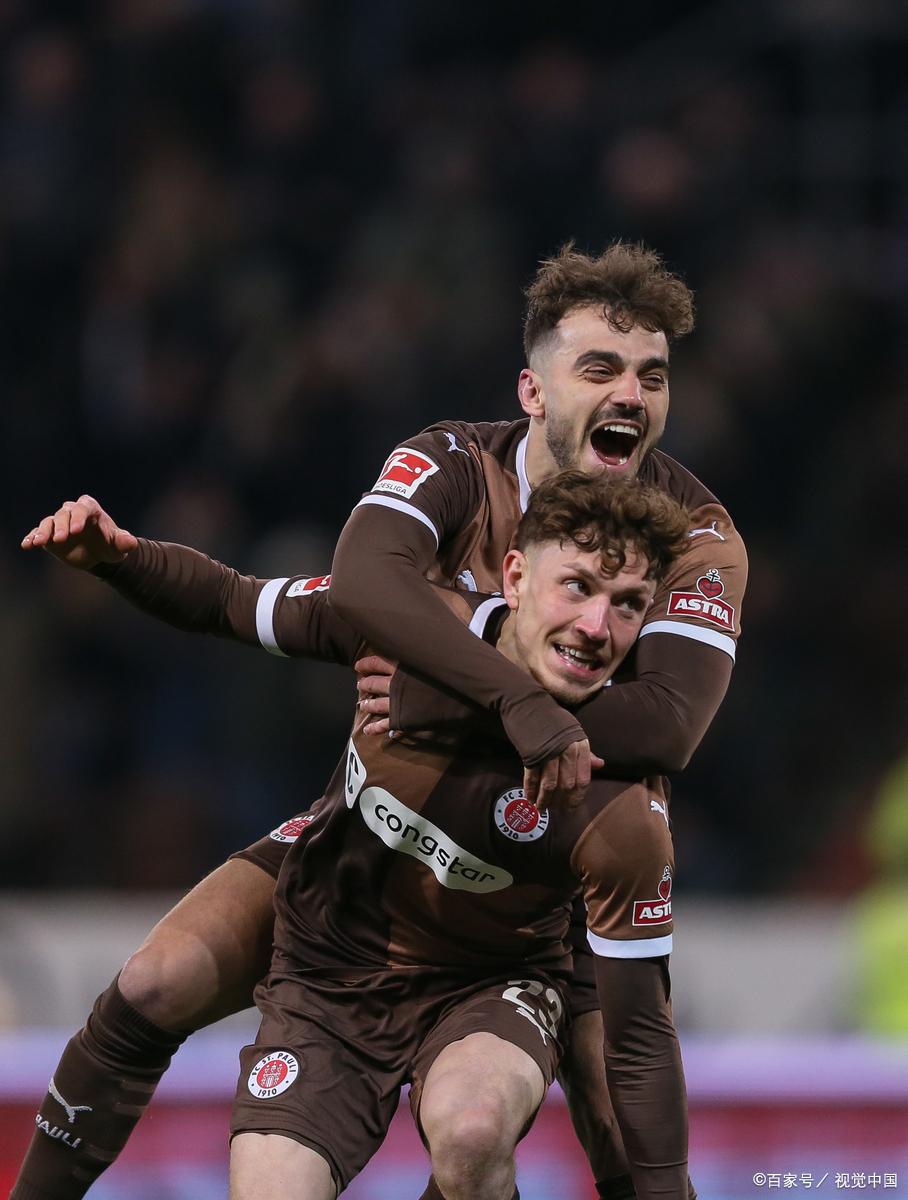 弗兰克福胜利颇多,德甲前三成为目标的简单介绍 弗兰克福胜利颇多,德甲前三成为目标的简单介绍