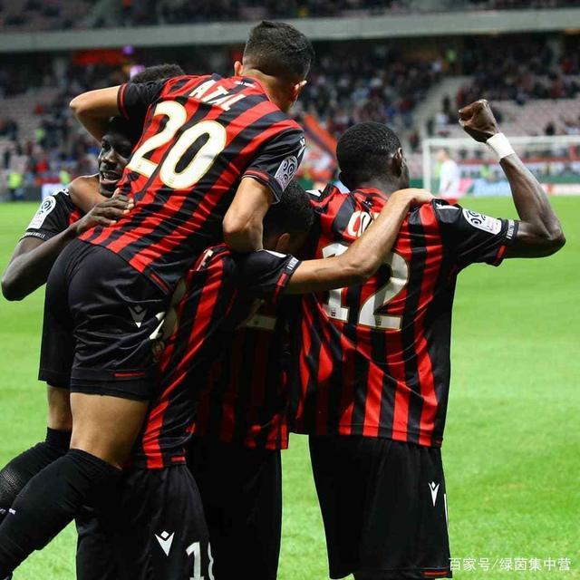 阿贾克斯年轻新星崭露头角,未来可期的简单介绍 阿贾克斯年轻新星崭露头角,未来可期的简单介绍