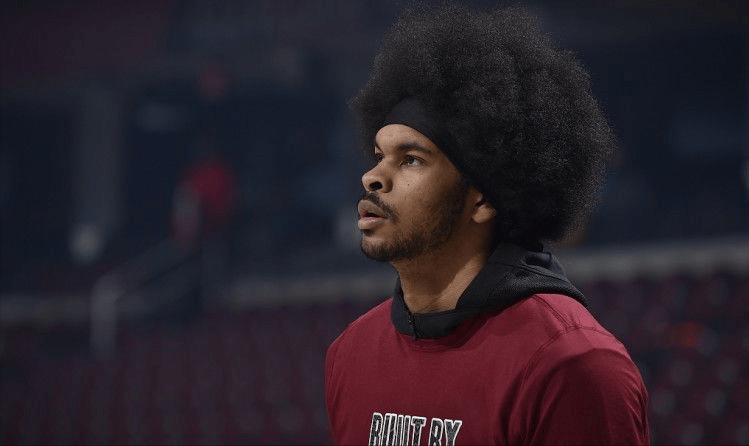 豪胜进军前四球队，成为夜晚最大赢家的简单介绍