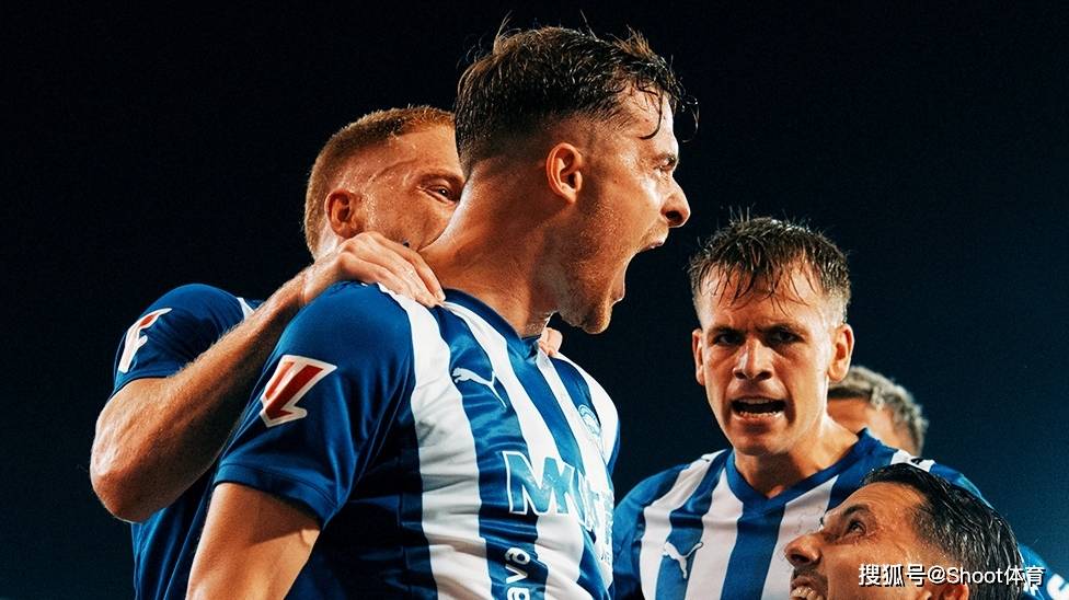 关于阿拉维斯大胜赫塔菲，取得赛季首胜的信息