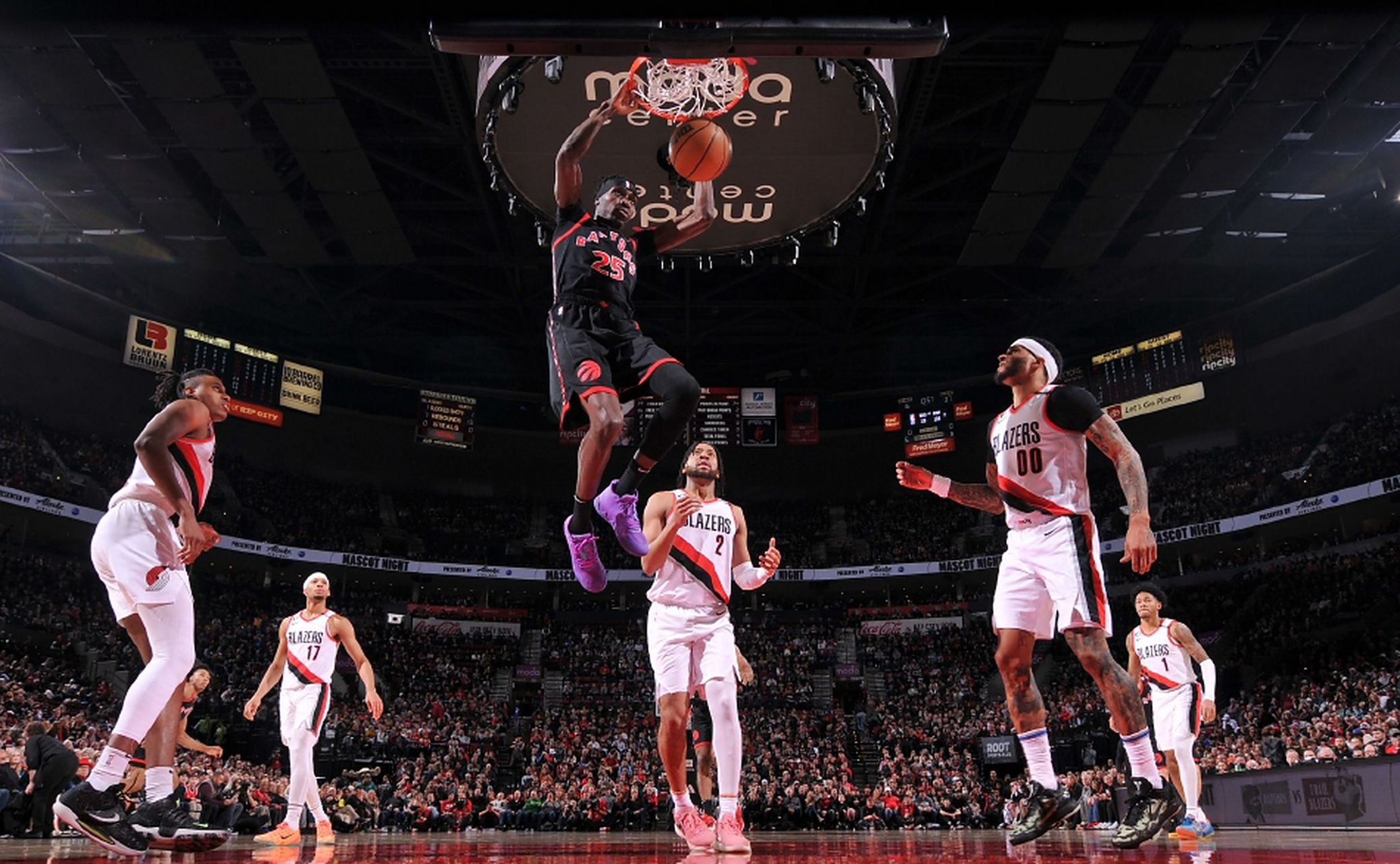 开云APP-开拓者惨遭溃败,猛龙胜出