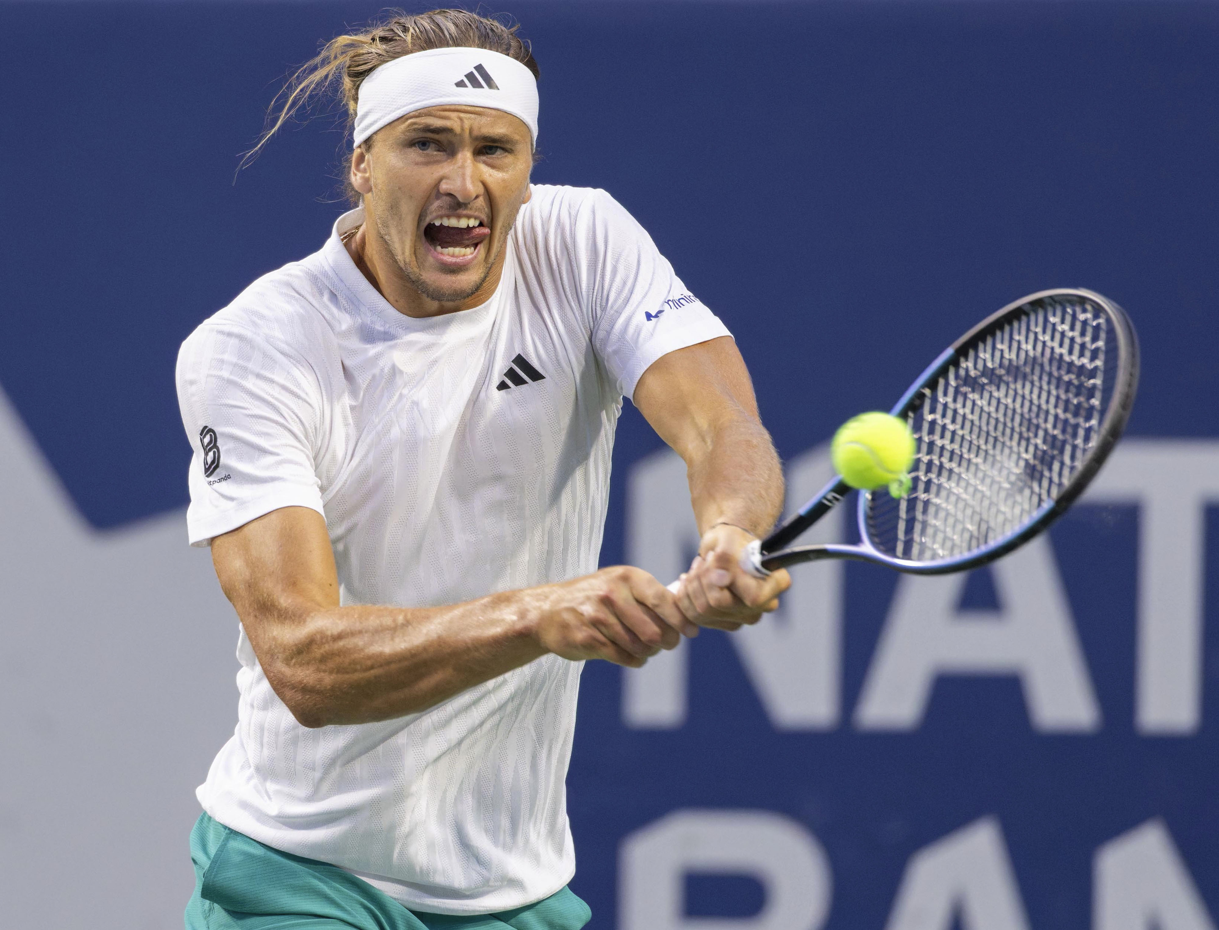 德国网球队逆转西班牙网球队,兹维列夫关键制胜的简单介绍 德国网球队逆转西班牙网球队,兹维列夫关键制胜的简单介绍