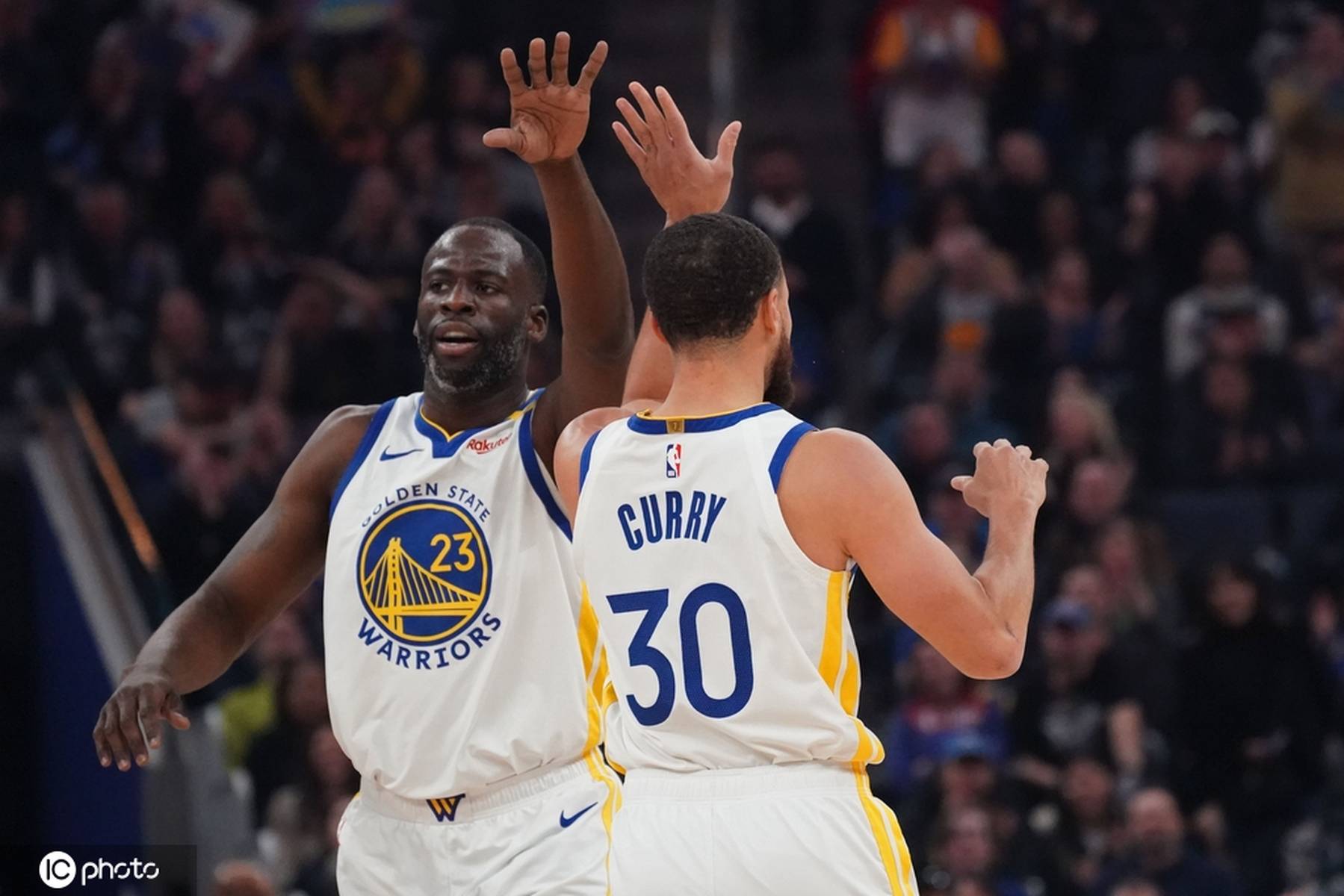 关于公牛客场力克勇士,克服赛季初不利局面的信息 关于公牛客场力克勇士,克服赛季初不利局面的信息