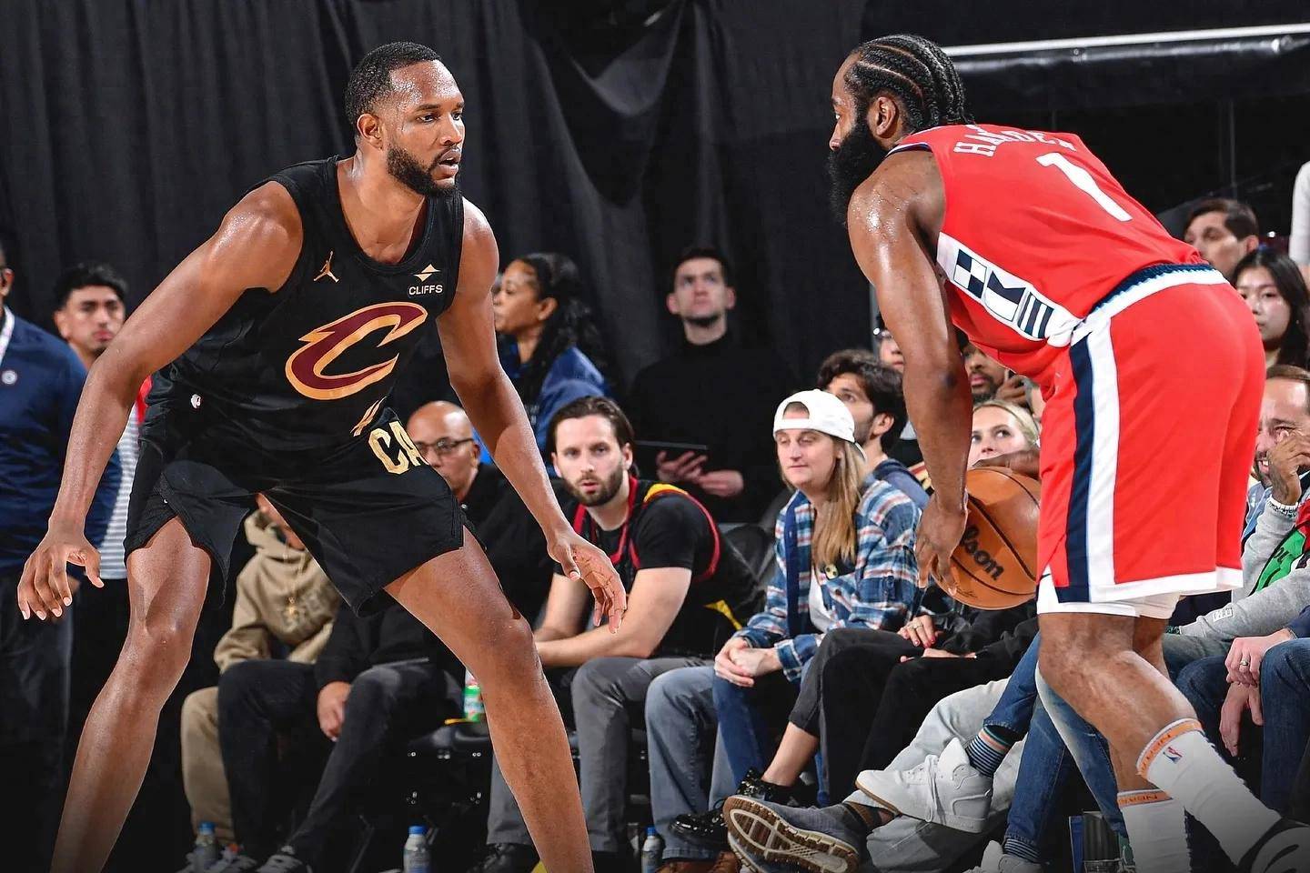 开云平台-快船完胜浙江队,武切维奇点燃赛场的简单介绍