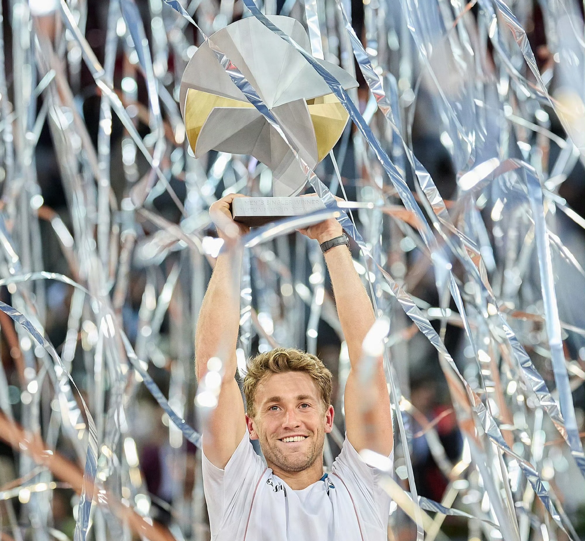 开云平台-年终总决赛险胜蒙特卡洛大师赛,鲁德高光表现