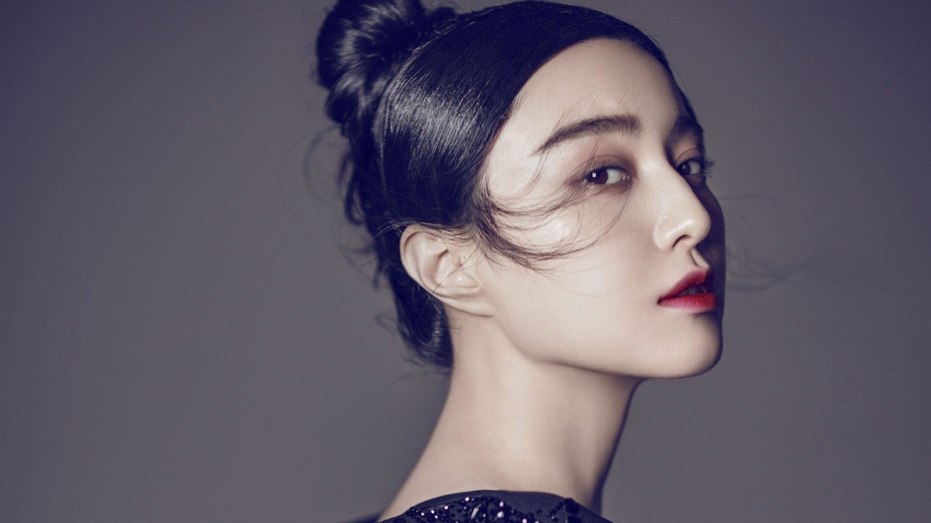 德甲争冠焦点战，爱尔兰铁闸封锁拜仁，冠军悬念骤起