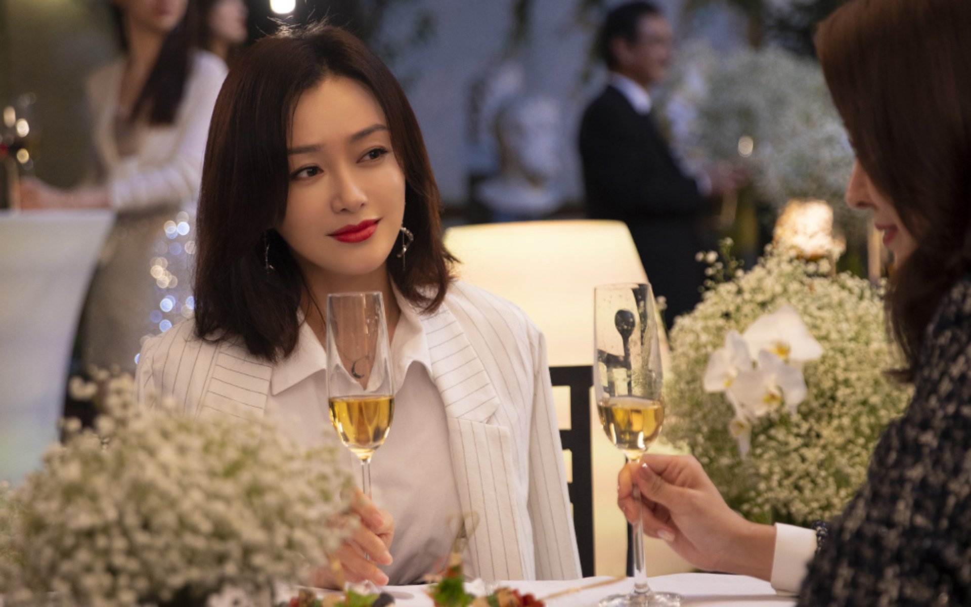 开云体育登录-贝恩末节独舞连斩关键分，掘金鏖战险胜雷霆