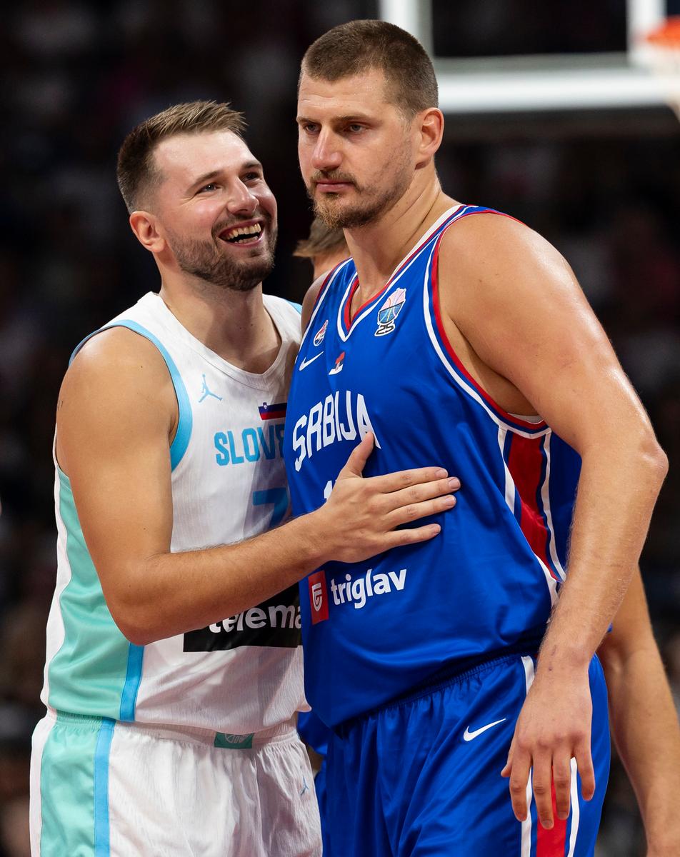 开云官网-北京队对阵广东队，东契奇个人能力完全展现