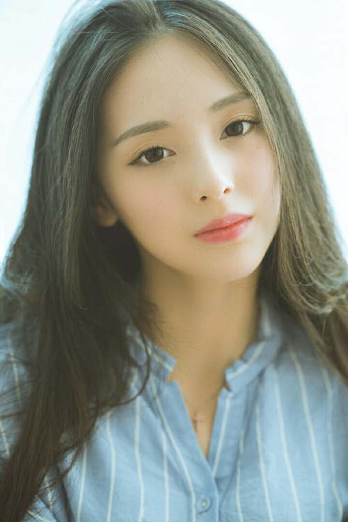 开云体育官方网站-天穹之锤，当约基奇降下神罚，猛龙的铁壁化为流沙