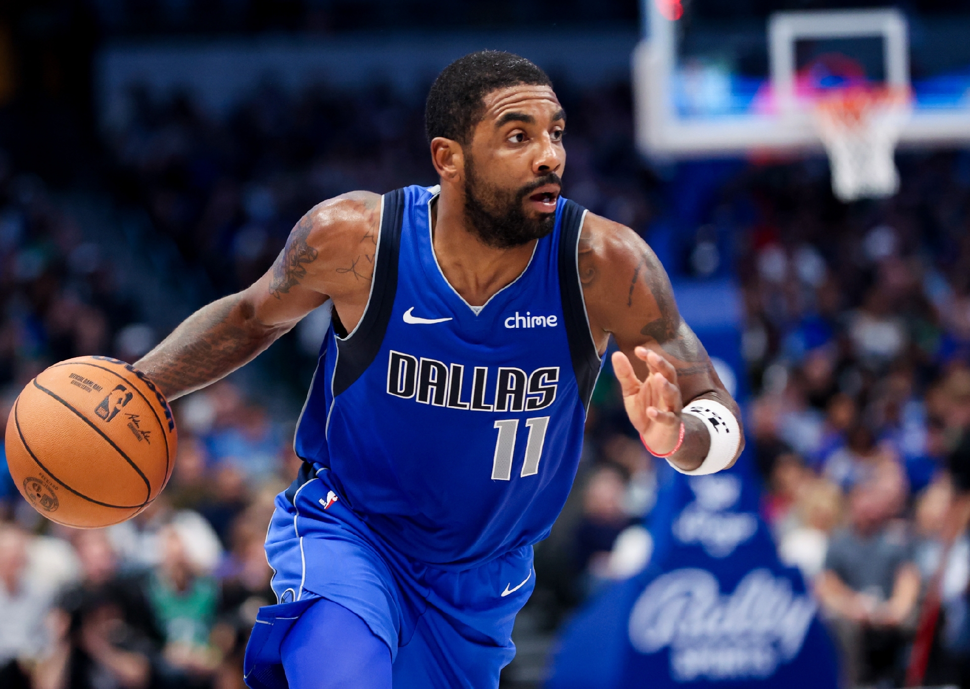 NBA总决赛焦点战，太阳横扫凯尔特人